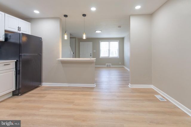 319 COOPER AVE, Oaklyn, NJ 08107