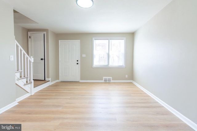 319 COOPER AVE, Oaklyn, NJ 08107