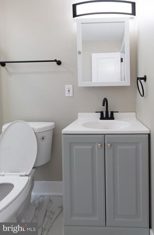 319 COOPER AVE, Oaklyn, NJ 08107