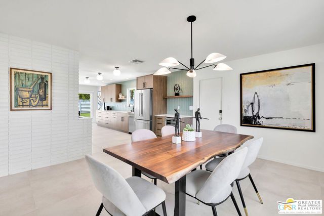 403 N Juanita Drive, Palm Springs, CA 92262