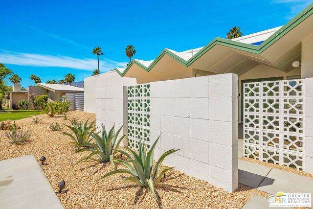 403 N Juanita Drive, Palm Springs, CA 92262