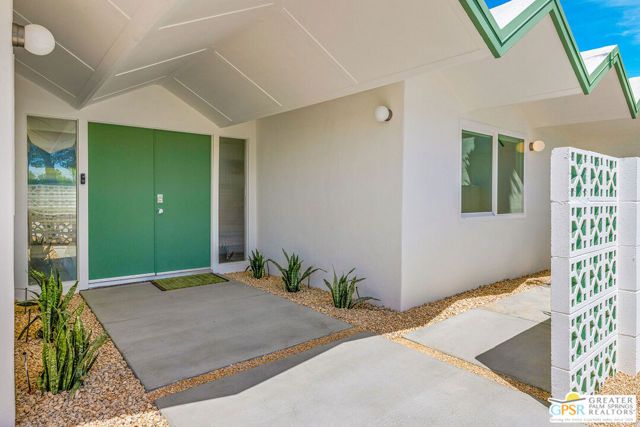 403 N Juanita Drive, Palm Springs, CA 92262