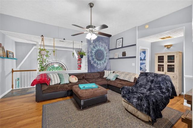130 Creek Drive, Locust Grove, GA 30248