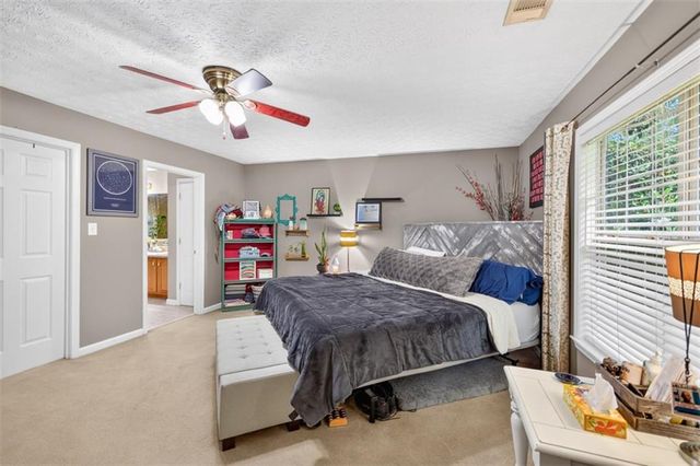 130 Creek Drive, Locust Grove, GA 30248