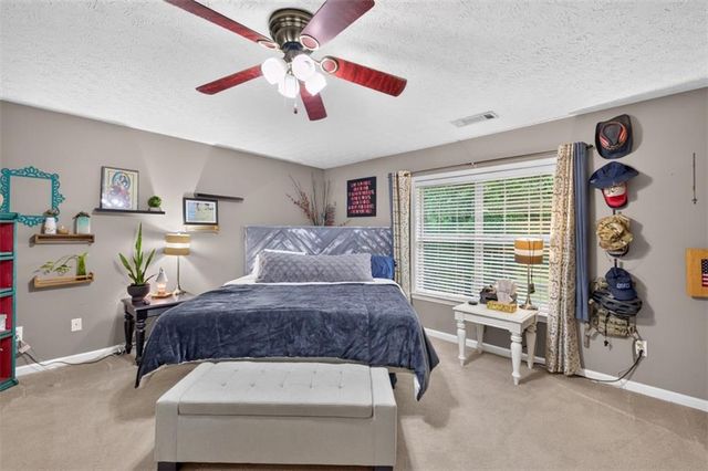 130 Creek Drive, Locust Grove, GA 30248