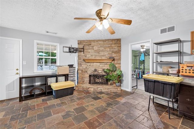 130 Creek Drive, Locust Grove, GA 30248