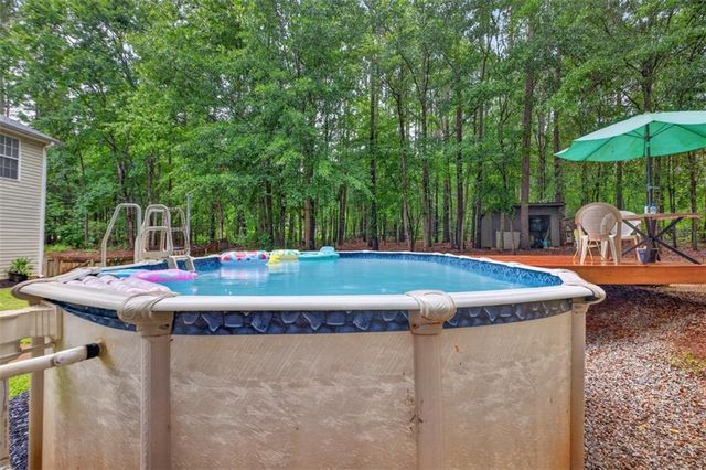 130 Creek Drive, Locust Grove, GA 30248
