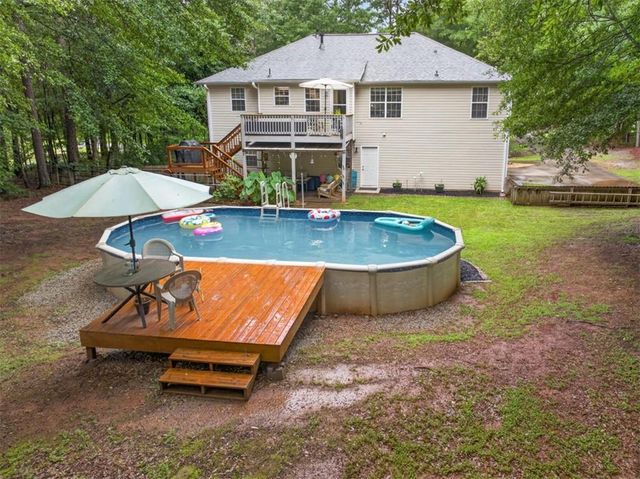 130 Creek Drive, Locust Grove, GA 30248