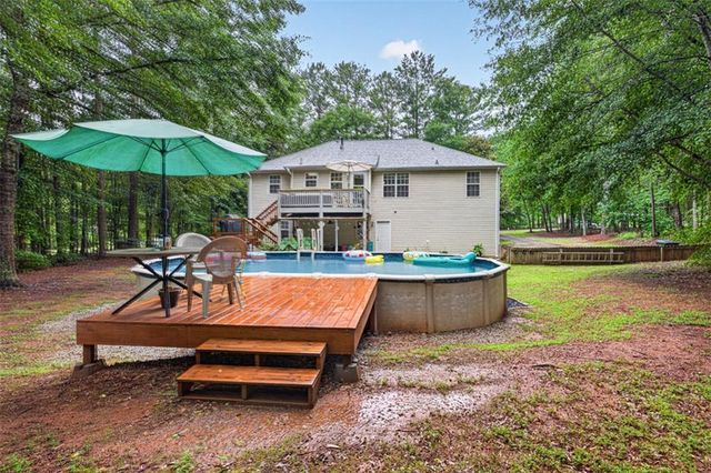 130 Creek Drive, Locust Grove, GA 30248