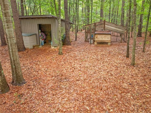 130 Creek Drive, Locust Grove, GA 30248