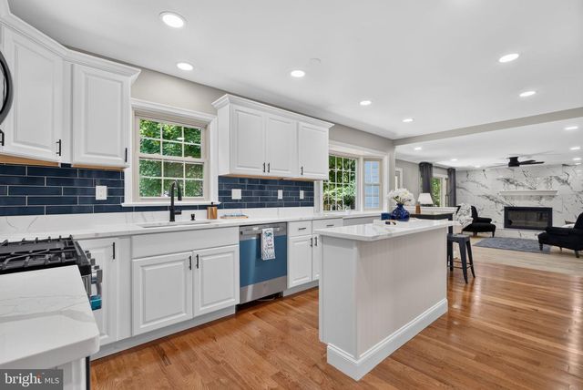 15304 DURANT ST, Silver Spring, MD 20905