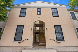 3400 Hiram Street C2, St Charles, MO 63301