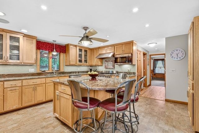 201 Cushman Rd., North Attleboro, MA 02760