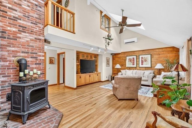 201 Cushman Rd., North Attleboro, MA 02760