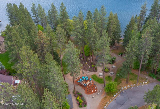 1506 S Riverside Harbor DR, Post Falls, ID 83854