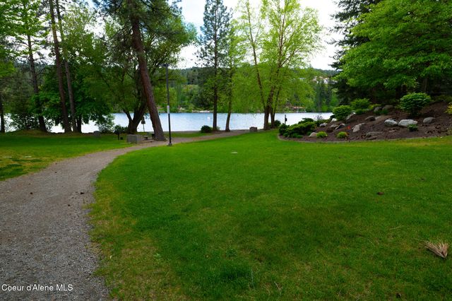 1506 S Riverside Harbor DR, Post Falls, ID 83854