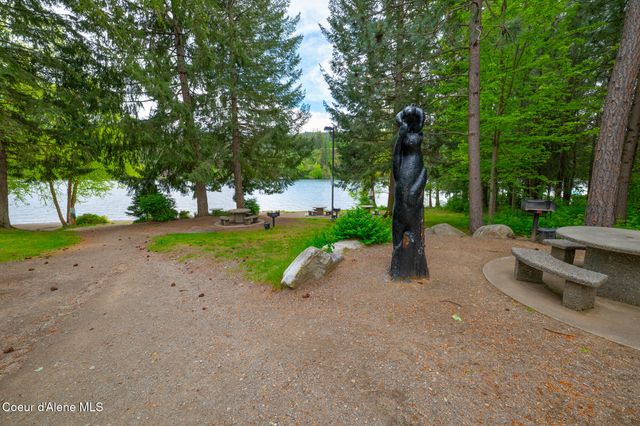 1506 S Riverside Harbor DR, Post Falls, ID 83854
