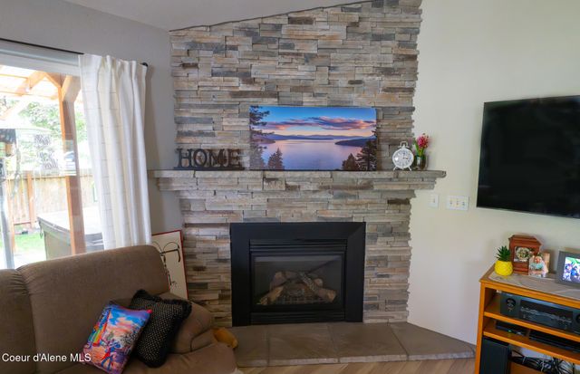 1506 S Riverside Harbor DR, Post Falls, ID 83854