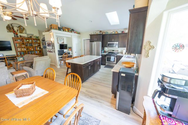 1506 S Riverside Harbor DR, Post Falls, ID 83854