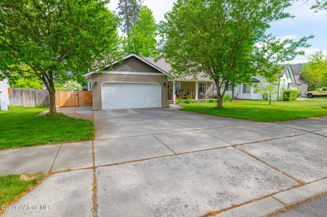 1506 S Riverside Harbor DR, Post Falls, ID 83854