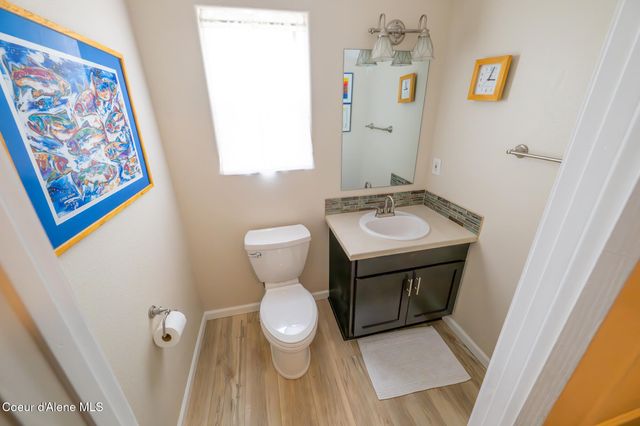 1506 S Riverside Harbor DR, Post Falls, ID 83854