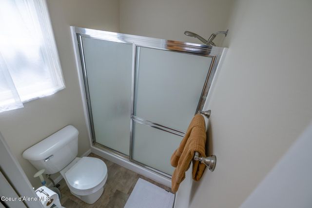 1506 S Riverside Harbor DR, Post Falls, ID 83854
