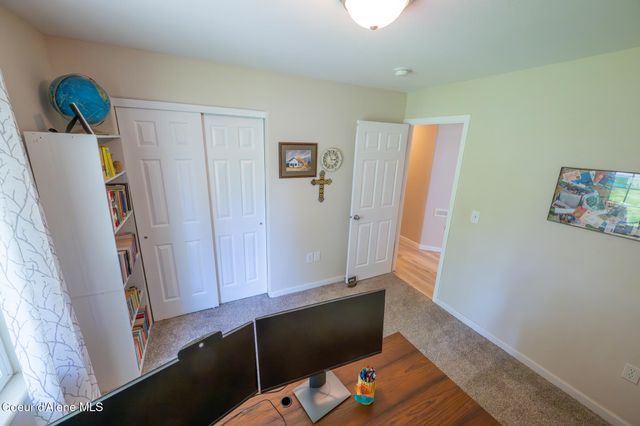 1506 S Riverside Harbor DR, Post Falls, ID 83854
