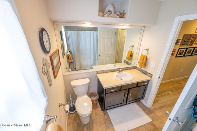 1506 S Riverside Harbor DR, Post Falls, ID 83854
