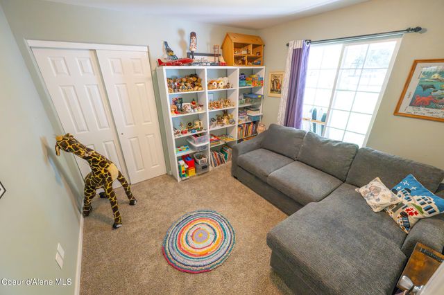 1506 S Riverside Harbor DR, Post Falls, ID 83854