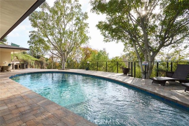 1752 Thurber Place, Burbank, CA 91501