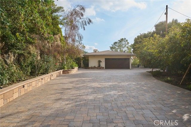 1752 Thurber Place, Burbank, CA 91501
