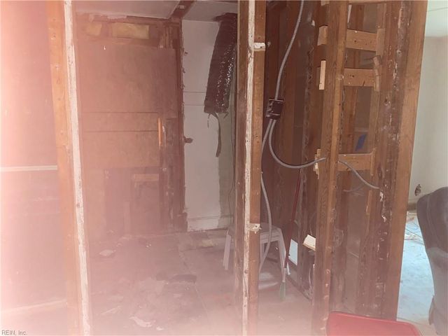 8 Brierdale PL, Portsmouth, VA 23702