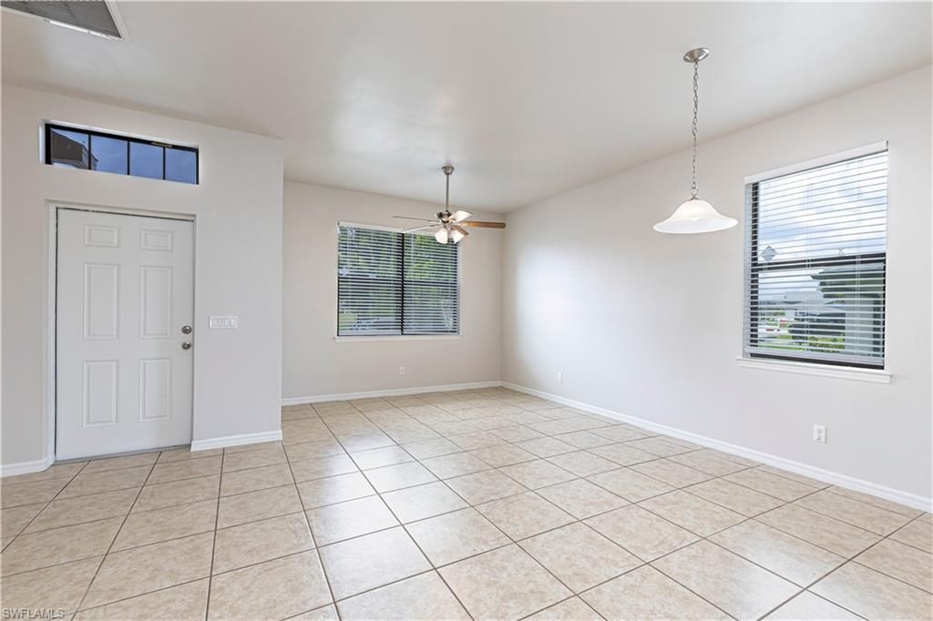 819 14th PL, CAPE CORAL, FL 33991 — photo 2
