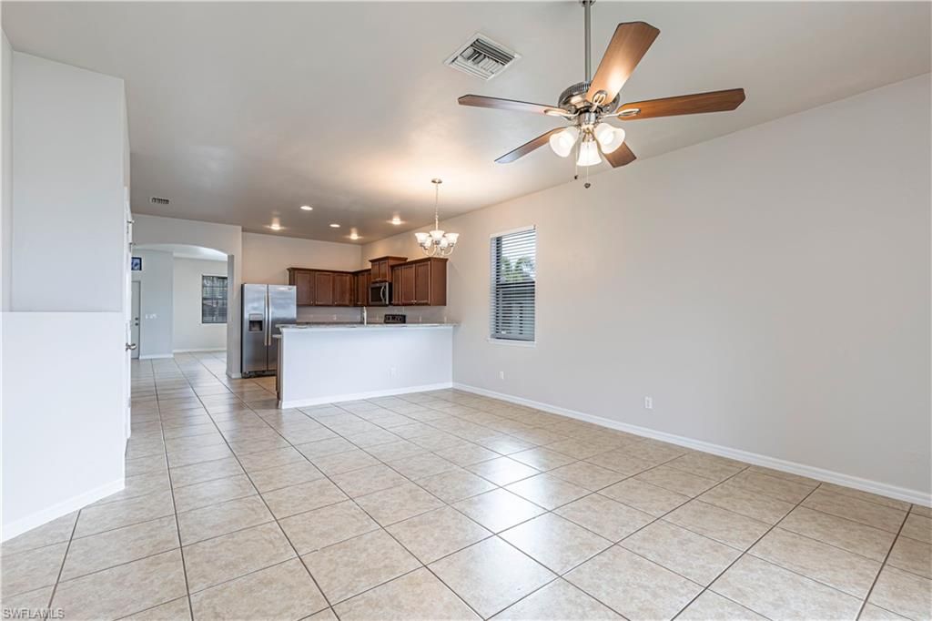 819 14th PL, CAPE CORAL, FL 33991 — photo 4