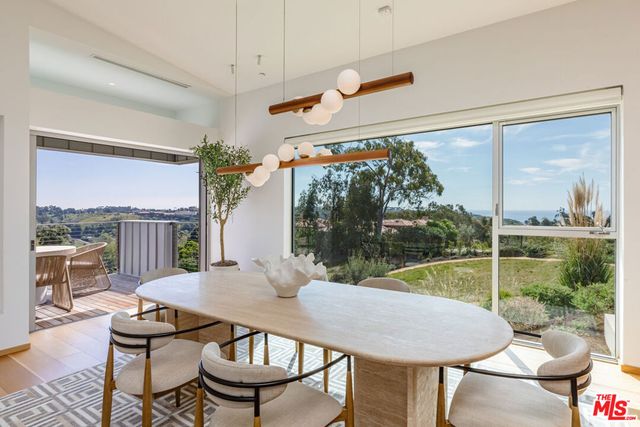 5932 Busch Drive, Malibu, CA 90265