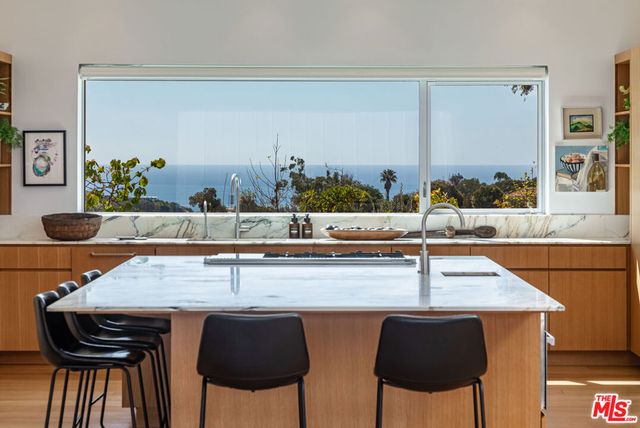 5932 Busch Drive, Malibu, CA 90265