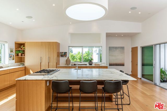 5932 Busch Drive, Malibu, CA 90265