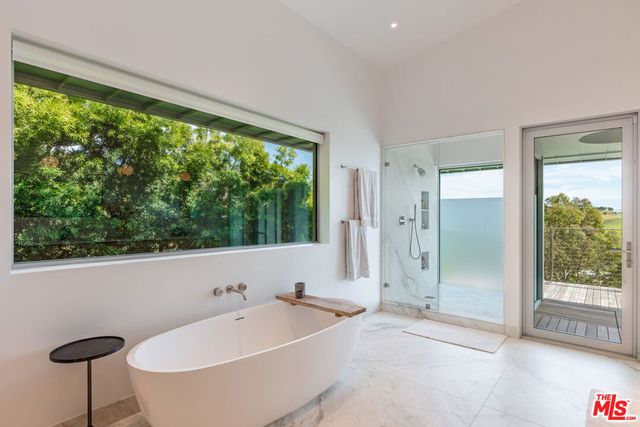 5932 Busch Drive, Malibu, CA 90265