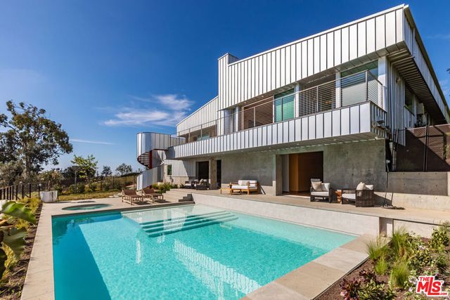 5932 Busch Drive, Malibu, CA 90265