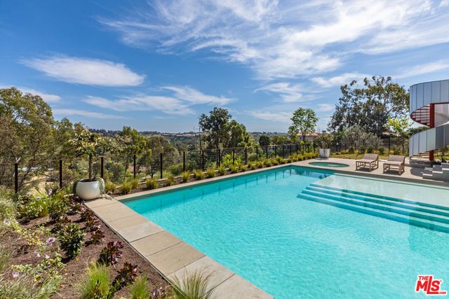 5932 Busch Drive, Malibu, CA 90265