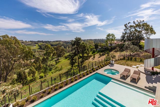 5932 Busch Drive, Malibu, CA 90265