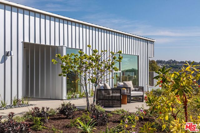 5932 Busch Drive, Malibu, CA 90265