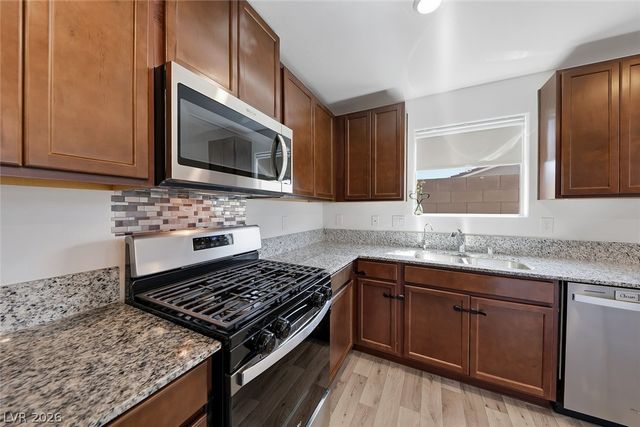 6921 Noche Calida Street, North Las Vegas, NV 89086