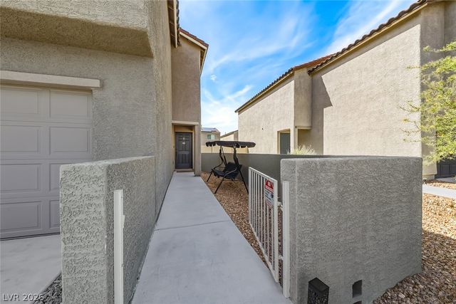 6921 Noche Calida Street, North Las Vegas, NV 89086