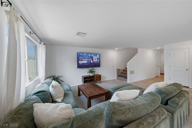 6921 Noche Calida Street, North Las Vegas, NV 89086