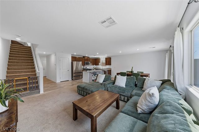 6921 Noche Calida Street, North Las Vegas, NV 89086