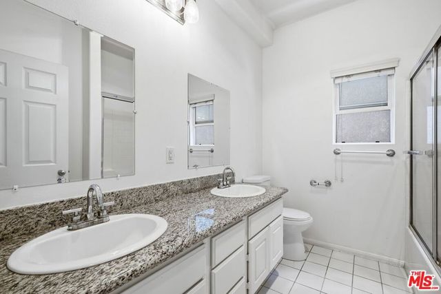 20300 Vanowen Street 41, Winnetka, CA 91306