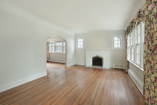 651 Brier Street, Kenilworth, IL 60043
