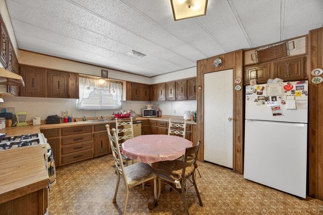 255 Calle De Blas, Corrales, NM 87048