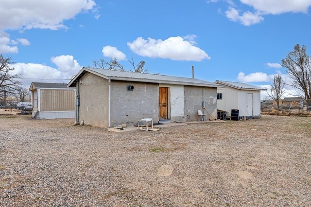 255 Calle De Blas, Corrales, NM 87048